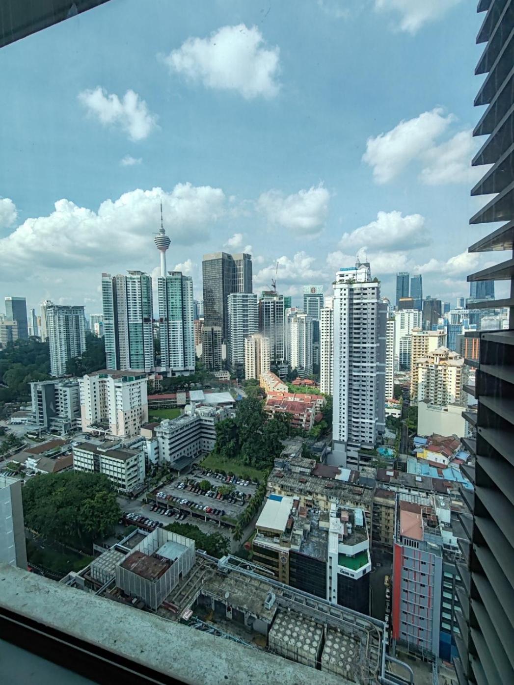 Sg By The Boston House - No Other Fee Kuala Lumpur Extérieur photo